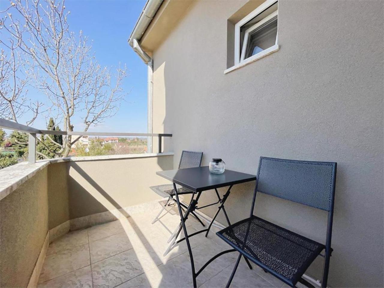 Caramel Comforts In Stinjan Only 800 Meters From The Beach Pola Esterno foto